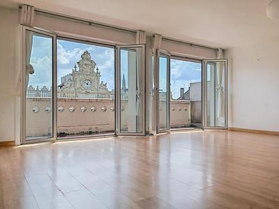 Appartement - 105 m² - 4 pièces