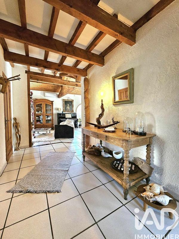 Maison - 156 m² - 8 pièces