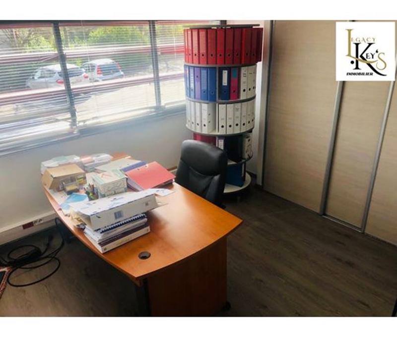 Bureau - 12 m² - 1 pièce