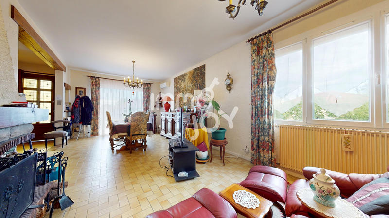 Maison - 164 m² - 6 pièces