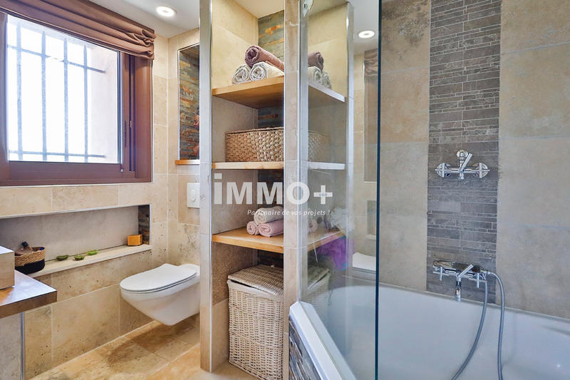 Maison - 106 m² - 4 pièces