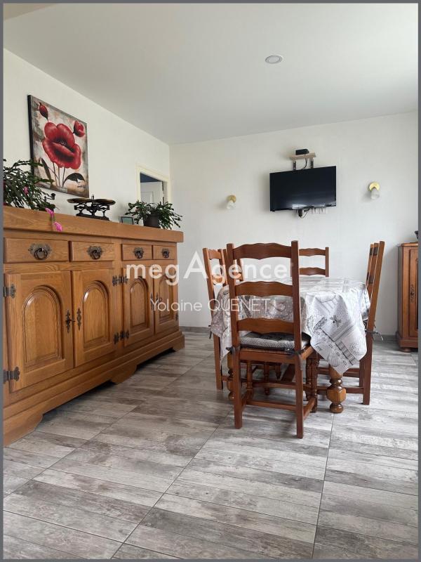 Maison - 180 m² - 5 pièces