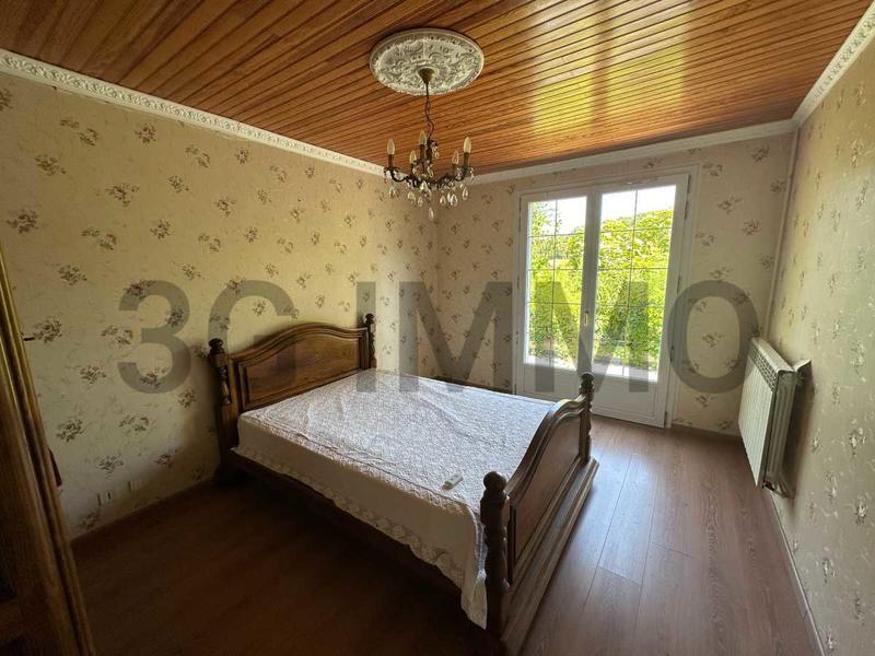Maison - 205 m² - 5 pièces