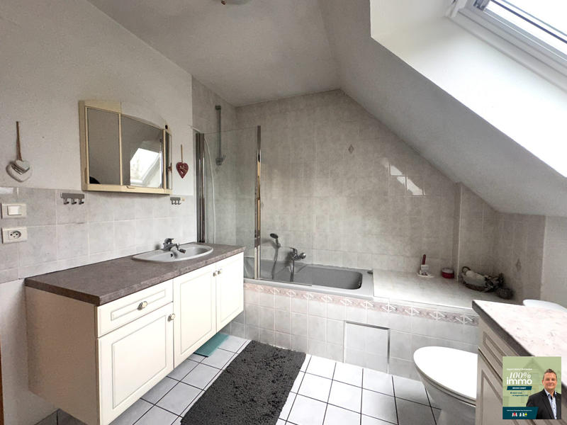 Maison - 101 m² - 5 pièces