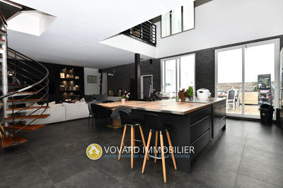 Maison - 193 m² - 5 pièces