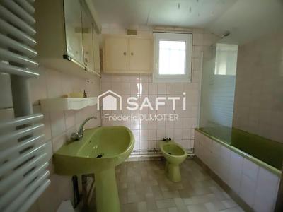 Maison - 85 m² - 6 pièces