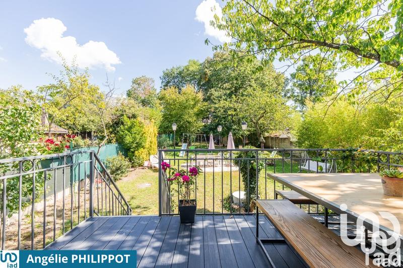 Maison - 168 m² - 7 pièces