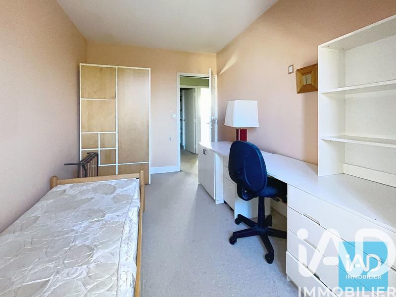 Maison - 207 m² - 8 pièces