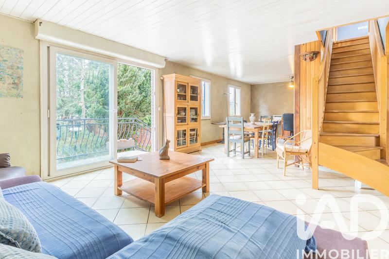 Maison - 122 m² - 7 pièces