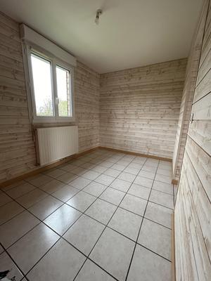 Maison jumelée - 102 m² - 4 pièces