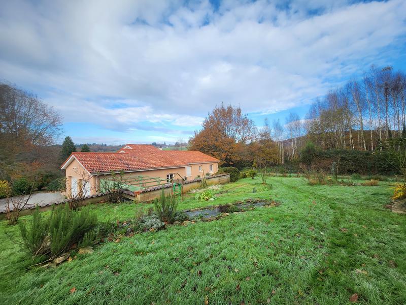 Maison - 127 m² - 6 pièces