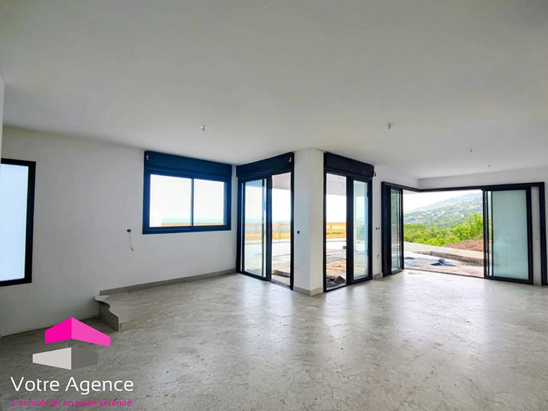 Villa - 123 m² - 5 pièces