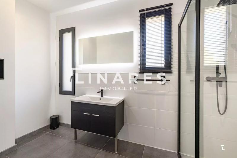 Maison - 156 m² - 5 pièces