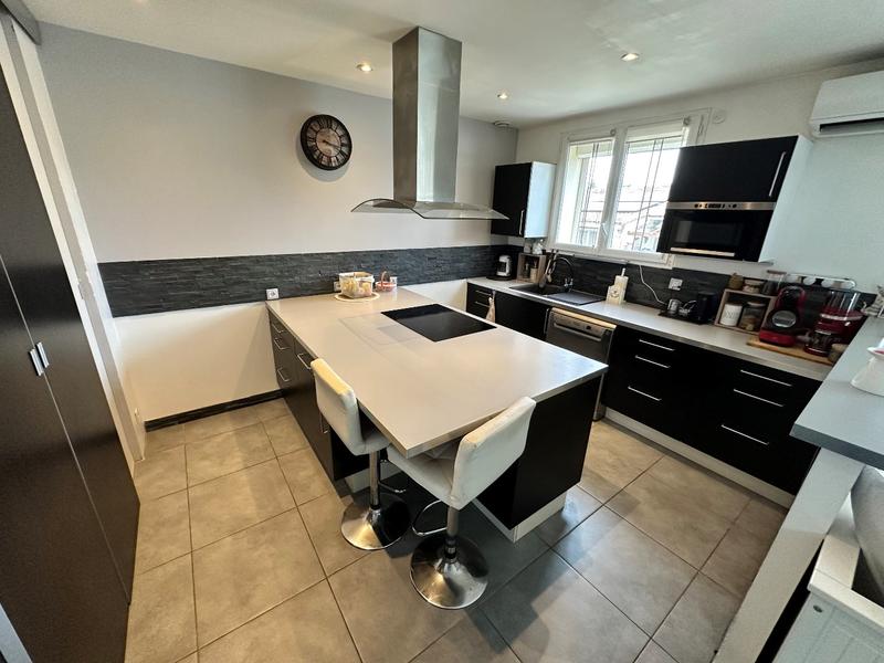 Maison - 173 m² - 7 pièces