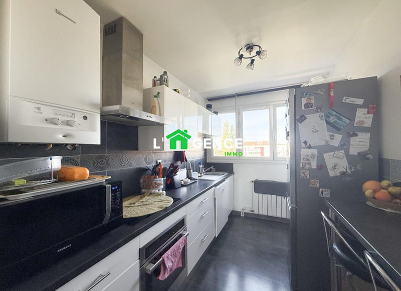 Appartement - 95 m² - 4 pièces