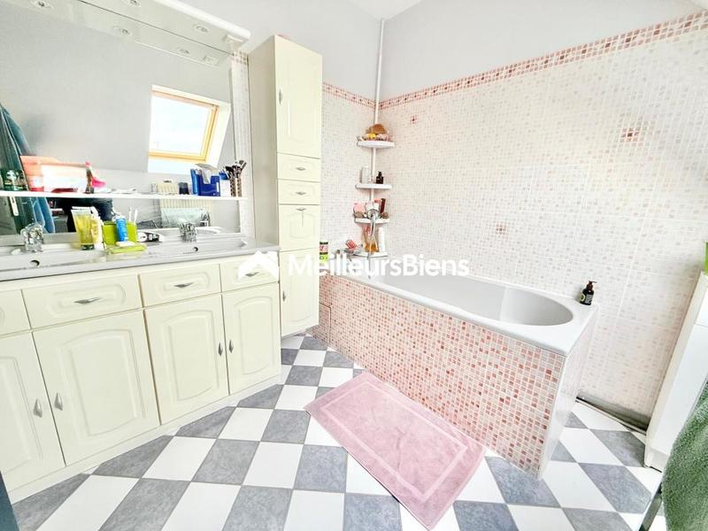 Maison - 190 m² - 7 pièces