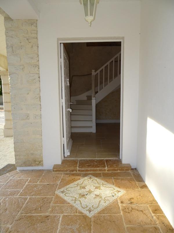 Maison - 229 m² - 8 pièces