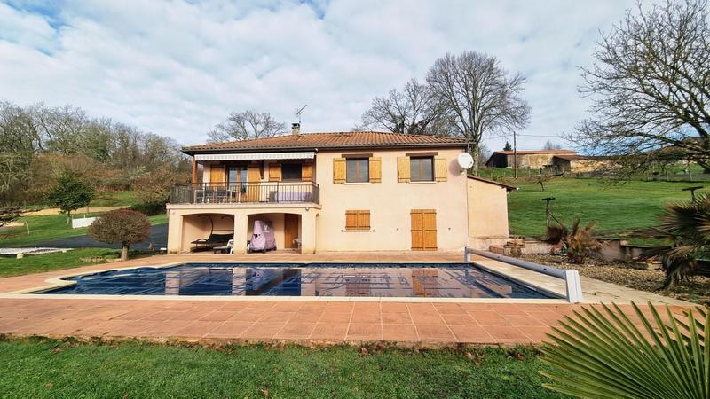 Maison - 146 m² - 5 pièces