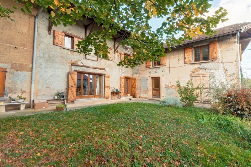 Maison - 183 m² - 7 pièces