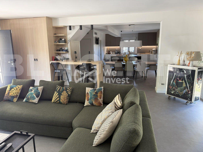 Maison - 170 m² - 4 pièces