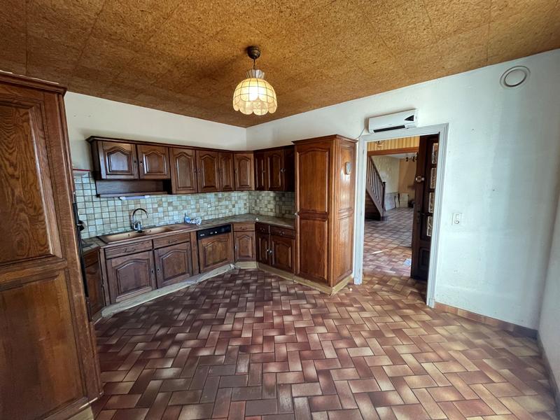 Maison traditionnelle - 171 m² - 7 pièces