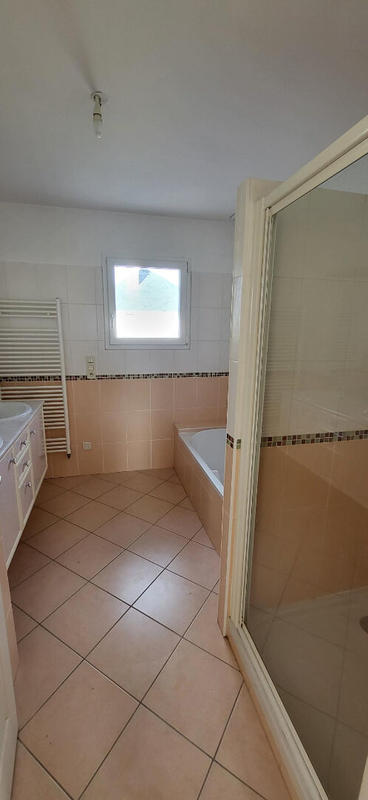 Maison - 157 m² - 7 pièces