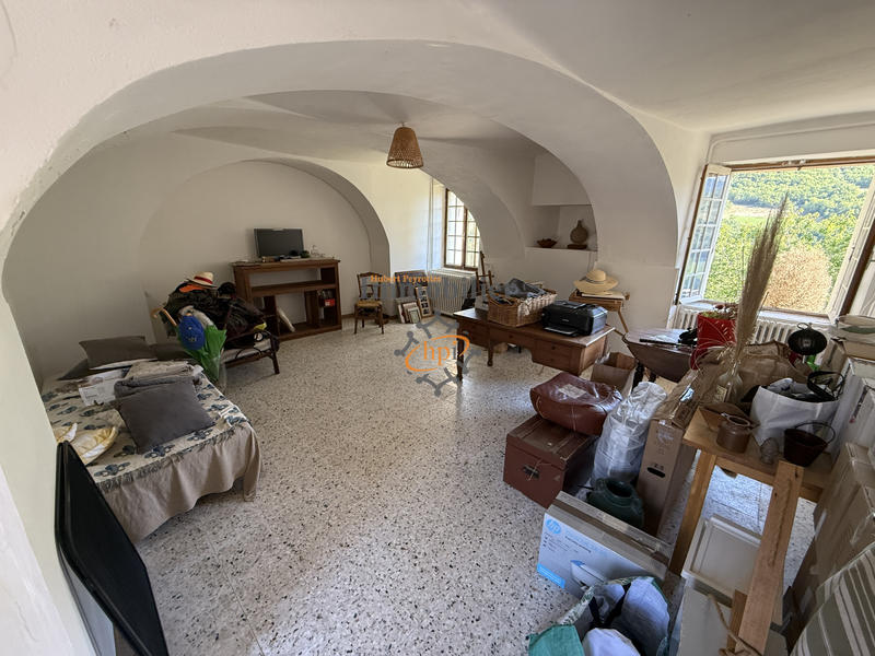 Propriété - 490 m² - 15 pièces