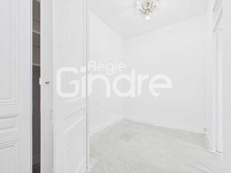 Appartement - 75 m² - 3 pièces
