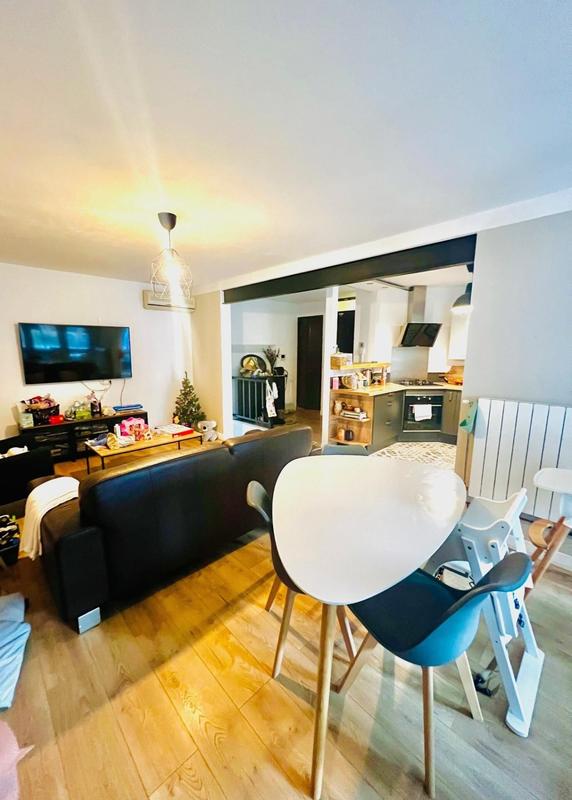 Maison - 111 m² - 4 pièces