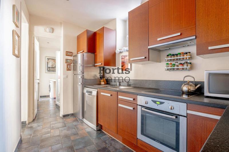 Appartement - 85 m² - 3 pièces