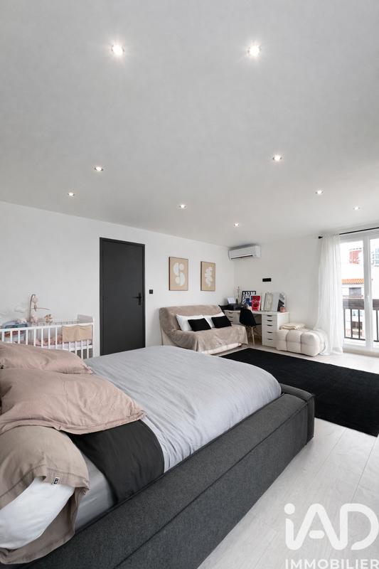 Appartement - 111 m² - 4 pièces