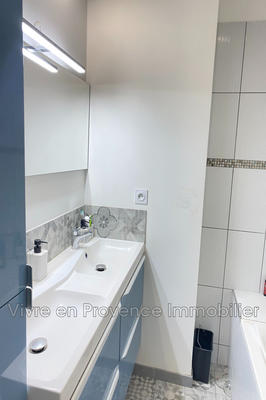Appartement - 86 m² - 4 pièces