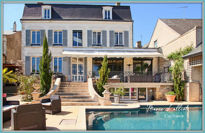 Maison - 370 m² - 11 pièces