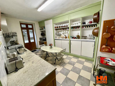 Maison de maîtres - 211 m² - 8 pièces