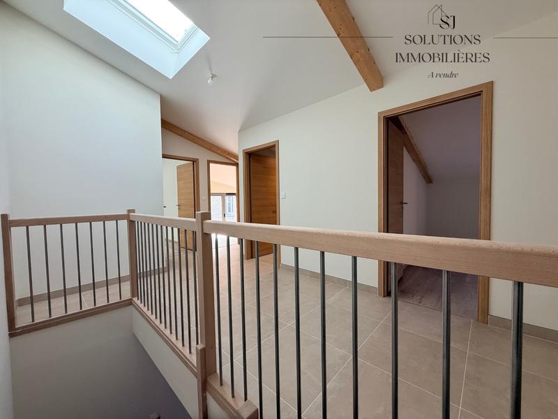 Maison - 100 m² - 5 pièces