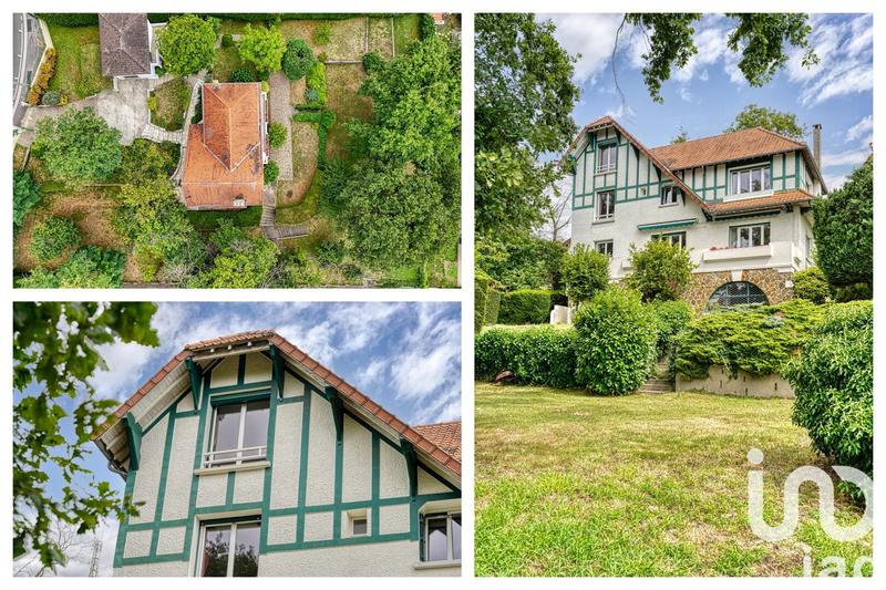 Maison - 223 m² - 8 pièces