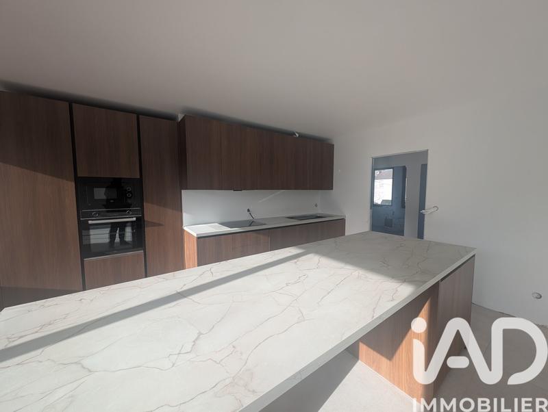 Appartement - 102 m² - 4 pièces