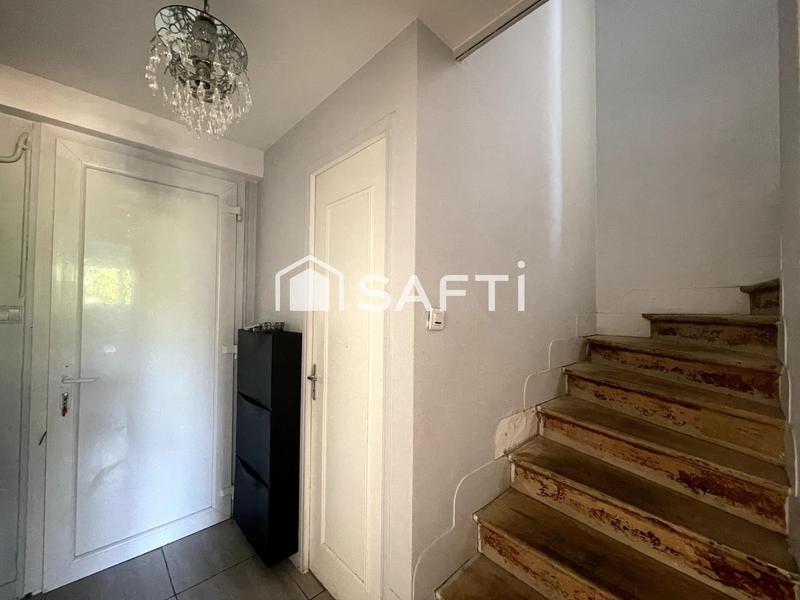 Maison - 98 m² - 6 pièces