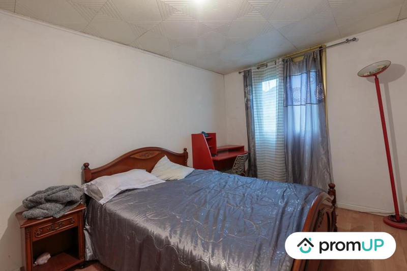 Maison - 110 m² - 4 pièces