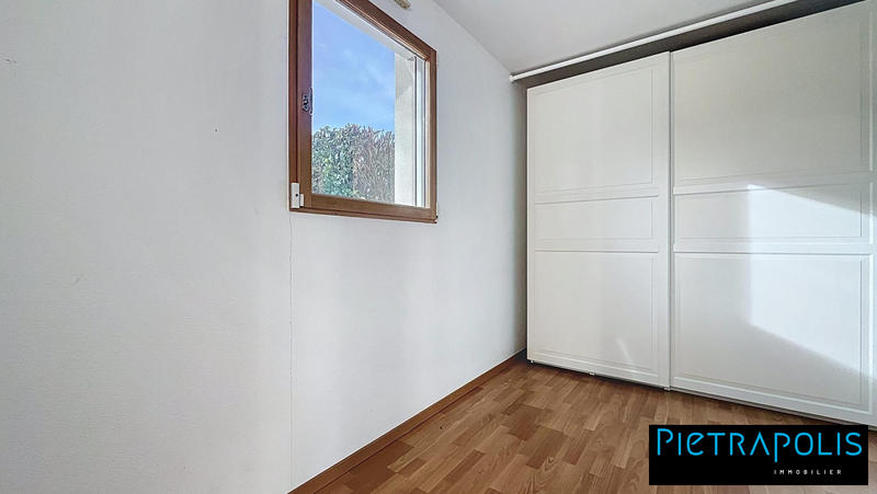 Appartement - 94 m² - 4 pièces