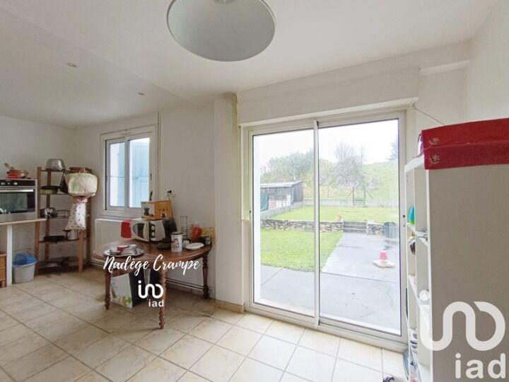 Maison - 102 m² - 4 pièces