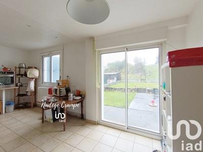 Maison - 102 m² - 4 pièces