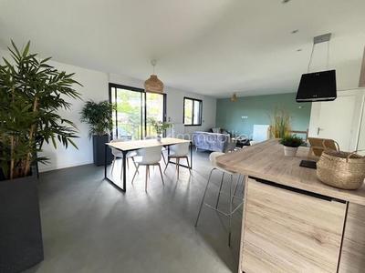 Maison - 113 m² - 5 pièces