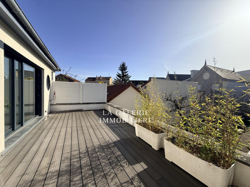 Maison - 172 m² - 6 pièces