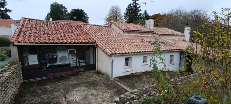 Maison - 84 m² - 4 pièces