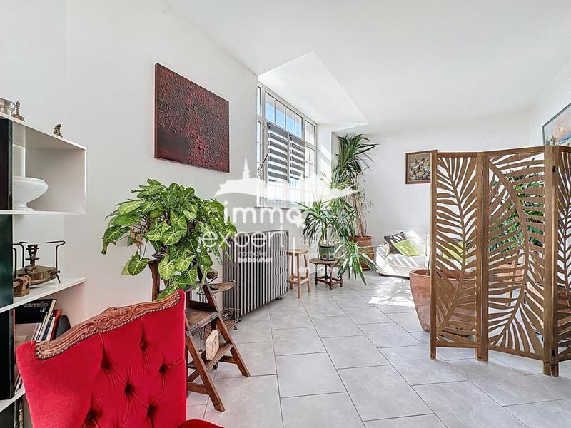 Appartement - 104 m² - 3 pièces