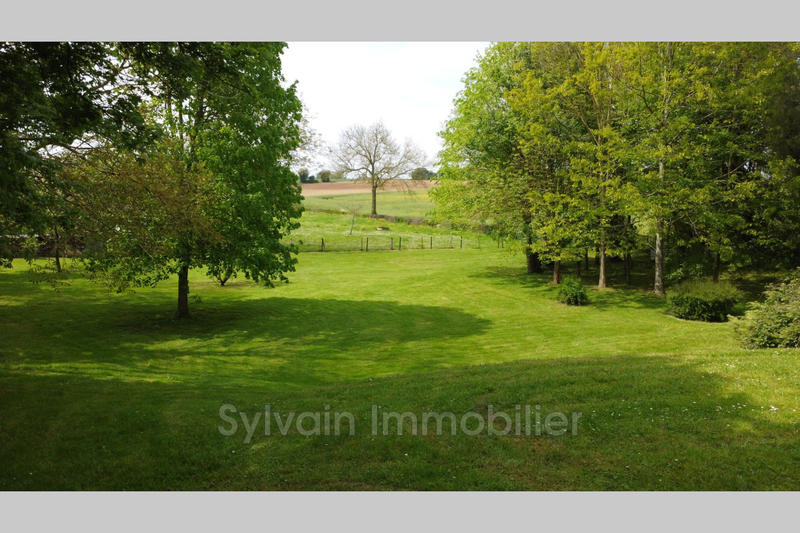 Maison - 160 m² - 8 pièces