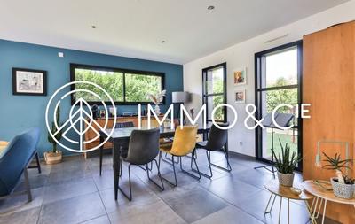 Maison - 155 m² - 5 pièces