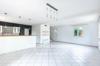 Maison - 94 m² - 4 pièces