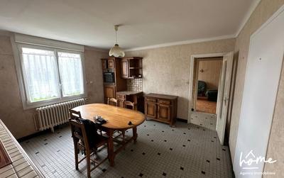 Maison - 111 m² - 6 pièces